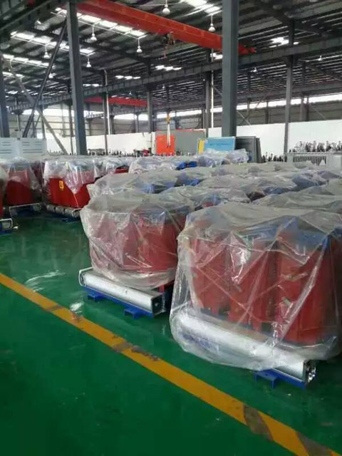 防城港SCB11-500KVA干式电力变压器